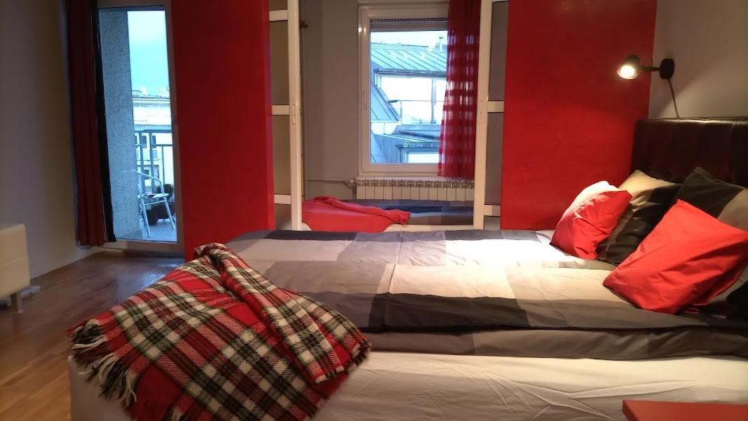 Savinac Apartman U Srcu Beograda, Trg Slavija Exterior foto